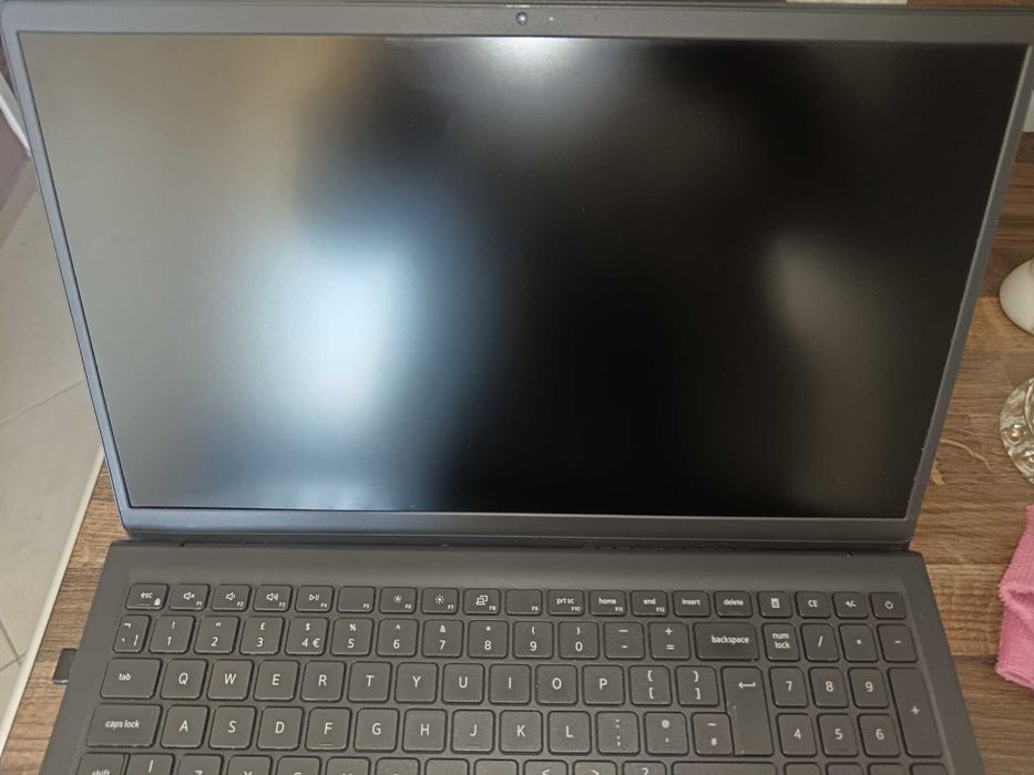 Dell Vostro 15 3510