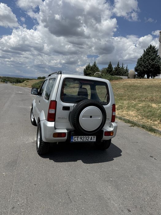 джип Suzuki Jimny