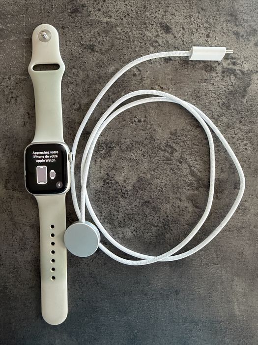 Apple Watch Series 9 GPS 41 mm Silver – Battery Health 92%