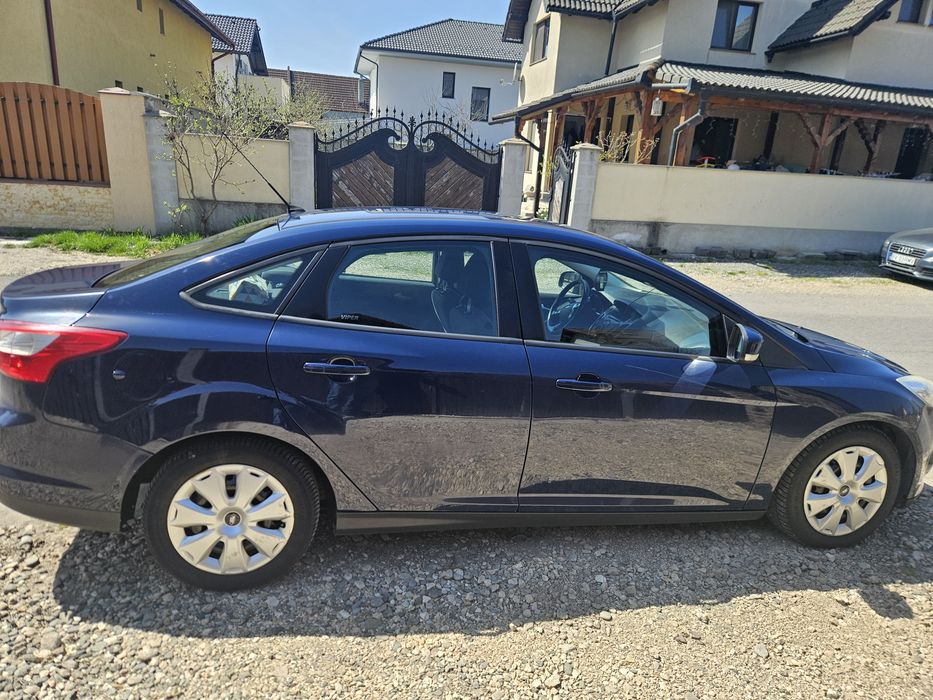 FORD Focus 2013 — imagine 2