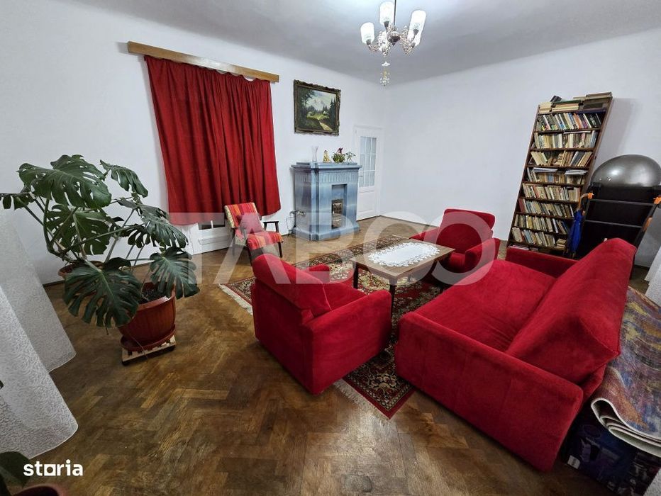 Apartament decomandat 4 camere 130mpu pivnita acces auto Orasul de Jos