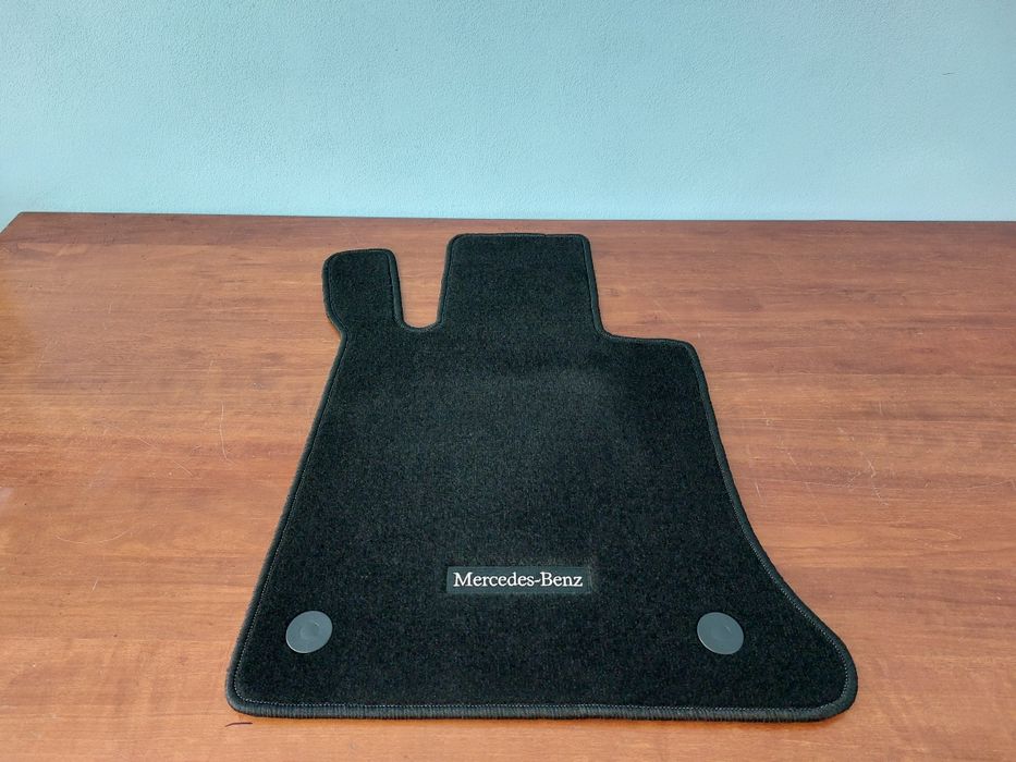 Covorase auto din mocheta,dedicate Mercedes-Benz,C klasse W203 (AMG)