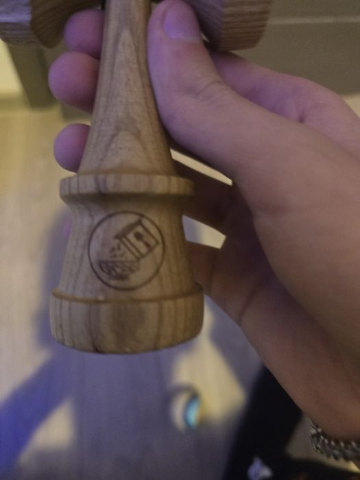 Kendama Cereal Celebration P (dau la schimb pe miguel sau vand)