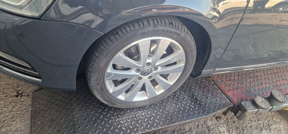 Jante cu anvelope Pirelli Energy 225 45 17 dot 2022 VW