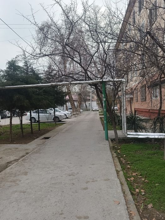 3хона уй сотилади, 70кв.м.