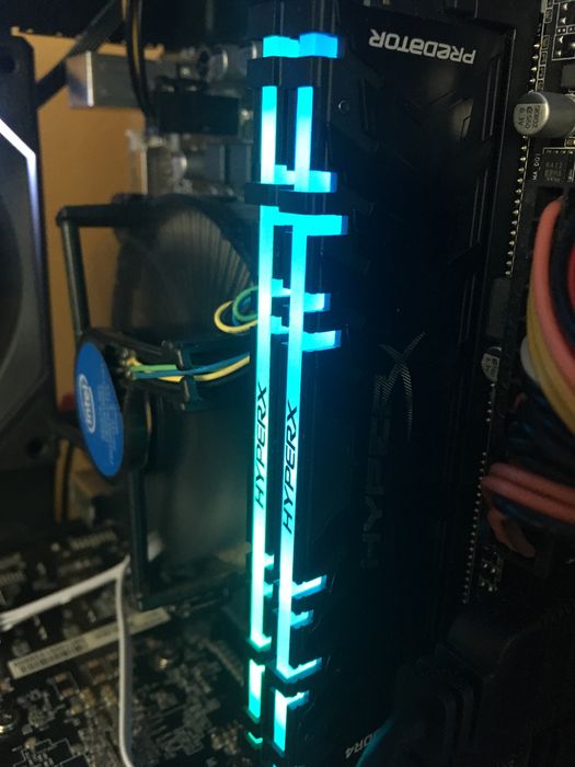 Kingston HyperX Predator 2x8 GB ddr4