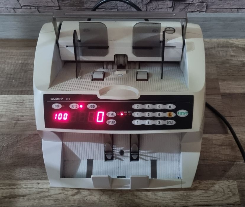Glory GFB-800 банкнотоброячна машина , машина за броене на пари