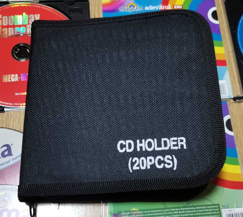 CD-uri cu muzica, originale, diverse genuri, stare foarte buna!