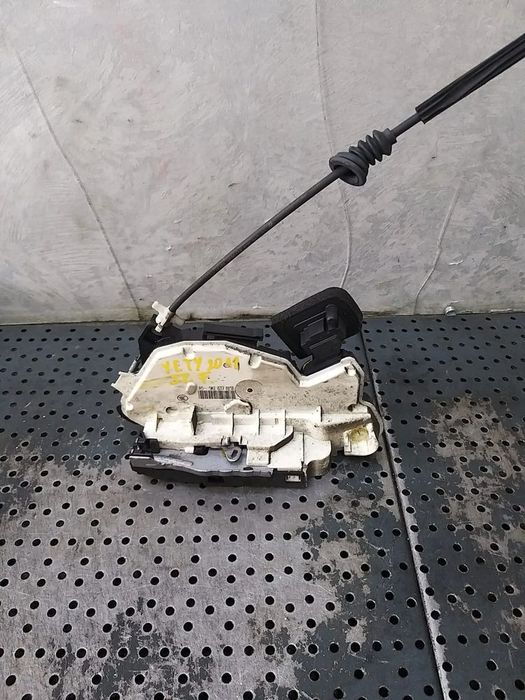 Broasca usa stanga fata skoda yeti 5l 5k1837015b