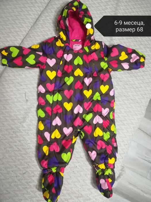 Космонавт за 6-9 месеца за момиче