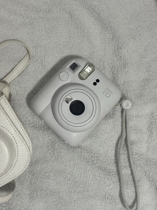 Instax 12 mini белый ЕСТЬ ТОРГ