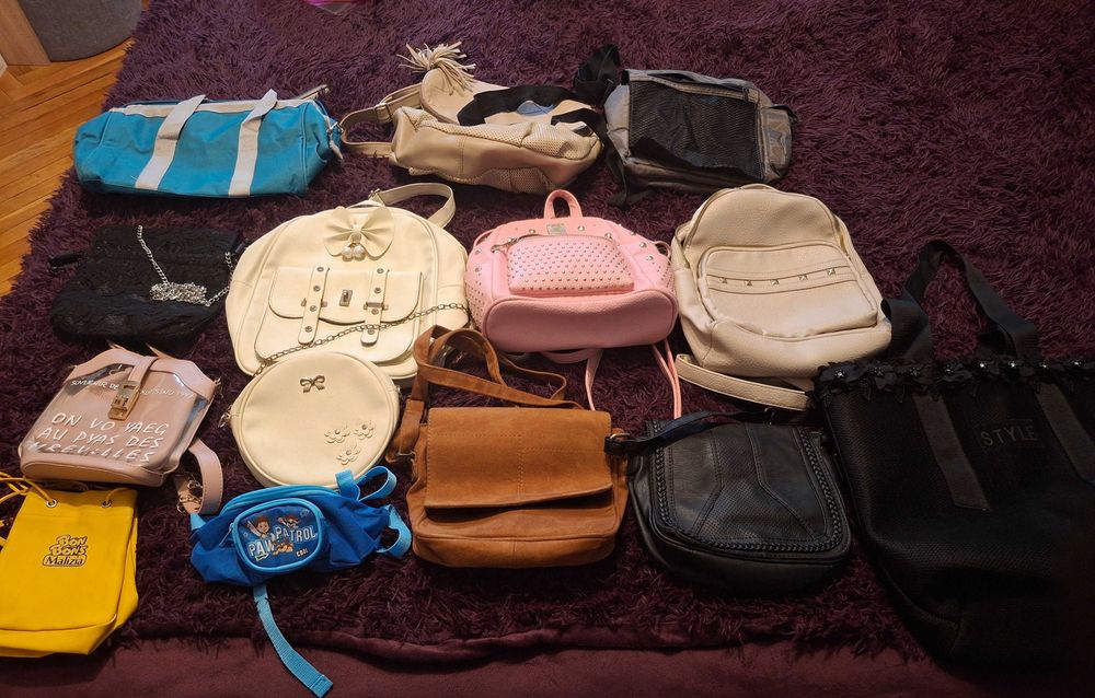 Чанти и несесери