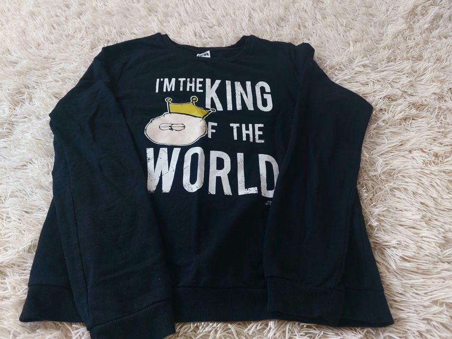 Продам рубашку тонкую с капюшоном