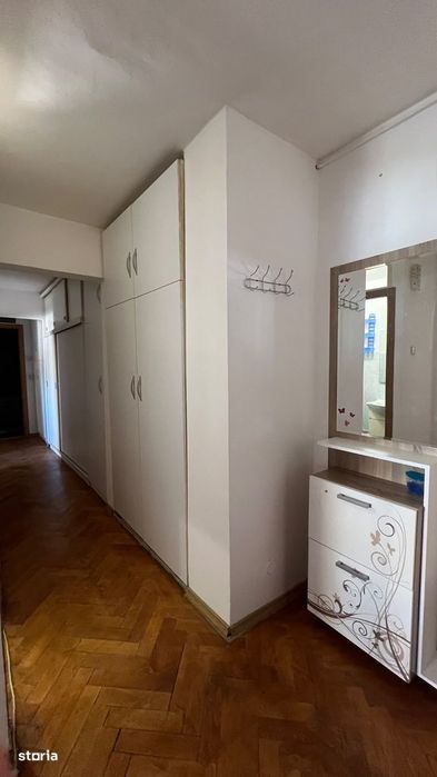Apartament cu 3 camere de închiriat – Micalaca 300, zona Supeco