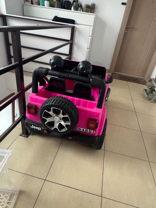 Masinuta electrica copii Jeep