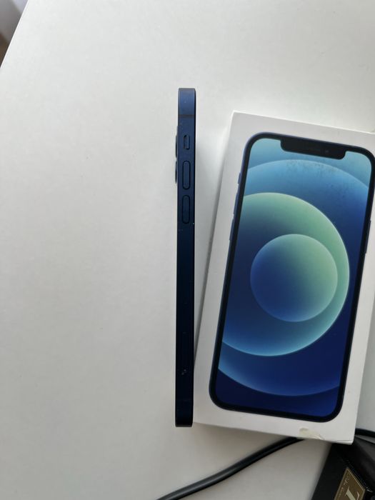 Срочно продам iPhone 12, 128 ГБ, синий