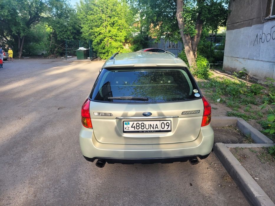 Продаю Субару оутбек
