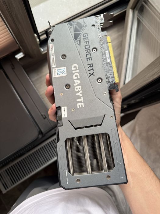 RTX3060Ti gigabyte 8GB