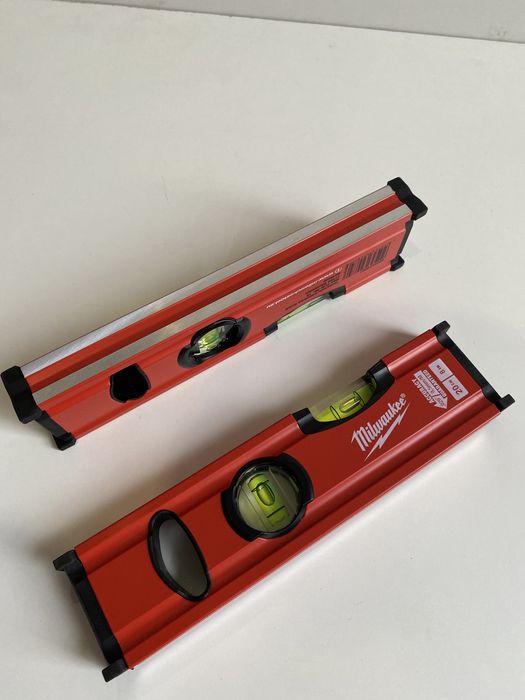 Алуминиев Нивелир Milwaukee REDSTICK SLIM BOX 20cм