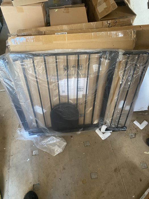 Предпазна врата за бебета или домашни любимци