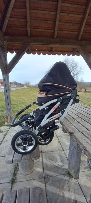 Carucior copii pliabil Larmax