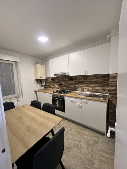 Inchiriez Apartament cu o camera,  zona Tudor - Bulevardul Pandurilor