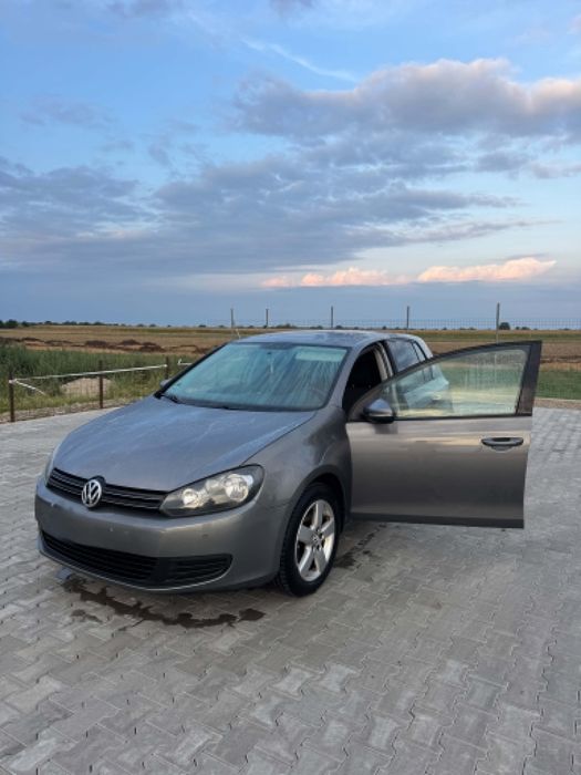 Volkswagen e-Golf 2010 benzină, 4.528 € — imagine 3