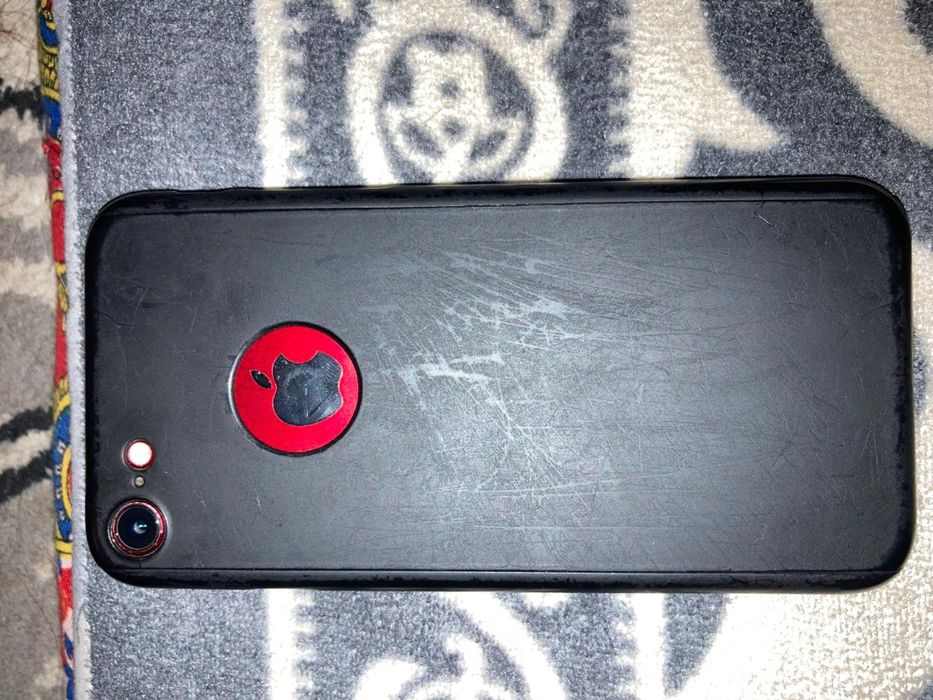 Айфон 7 32GB 000