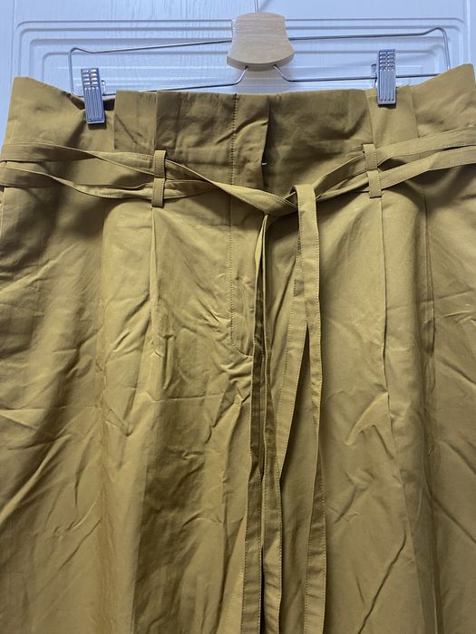 Брюки бренда COS