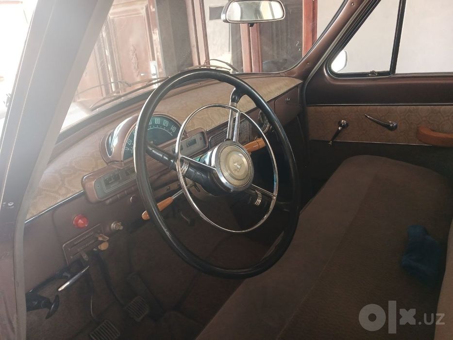 Gaz 21 volga sotiladi