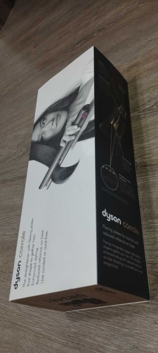 Оригинал выпрямитель волос Dyson Corrale