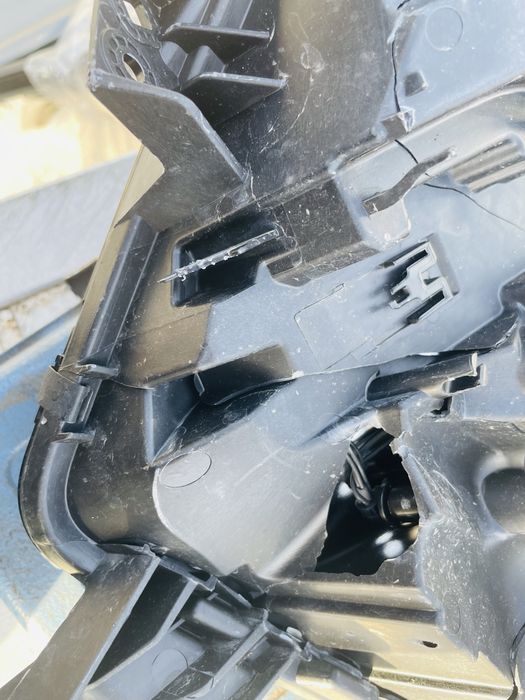 Халоген за mitsubishi colt