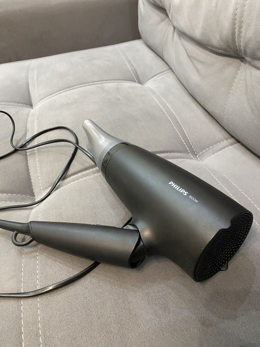 Фен Philips 1600W