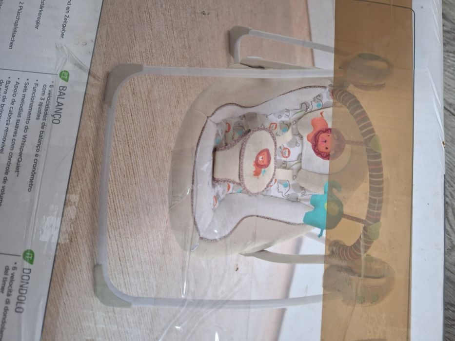 Scaun balansoar bebeluș electric muzica etc