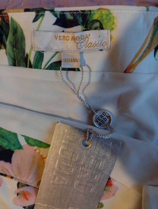 Дамски къси поли VERO MODA