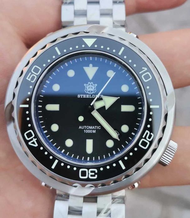 DIVER PROFESIONAL 1000m Steeldive SD1978 Seiko NH35 Emperor Tuna 54 mm
