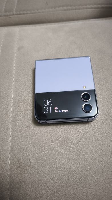 Samsung z flip 4