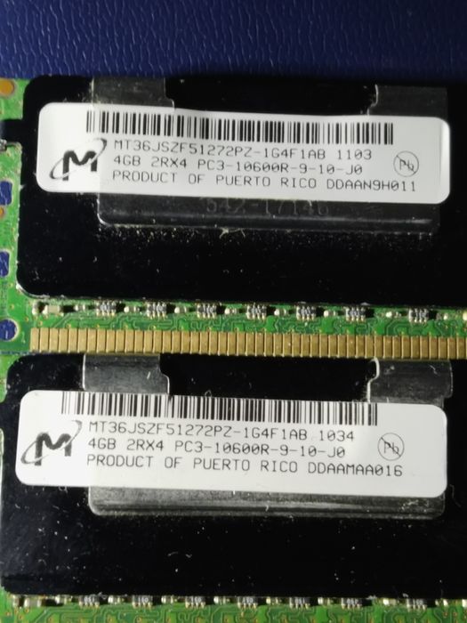 2 бр. Рам карта HP-4GB