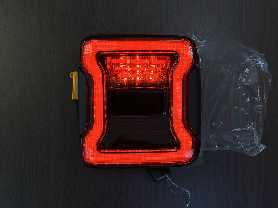 Европейски LED стопове за Jeep Wrangler JL 2018 - 2024