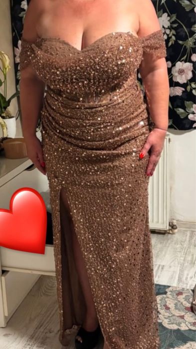 Rochie cu pietre lunga