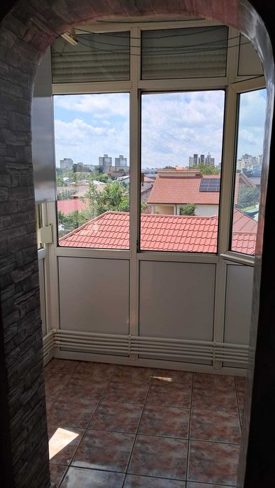 Apartament 2 camere decomandat | Etaj 3/4 | Centrală proprie