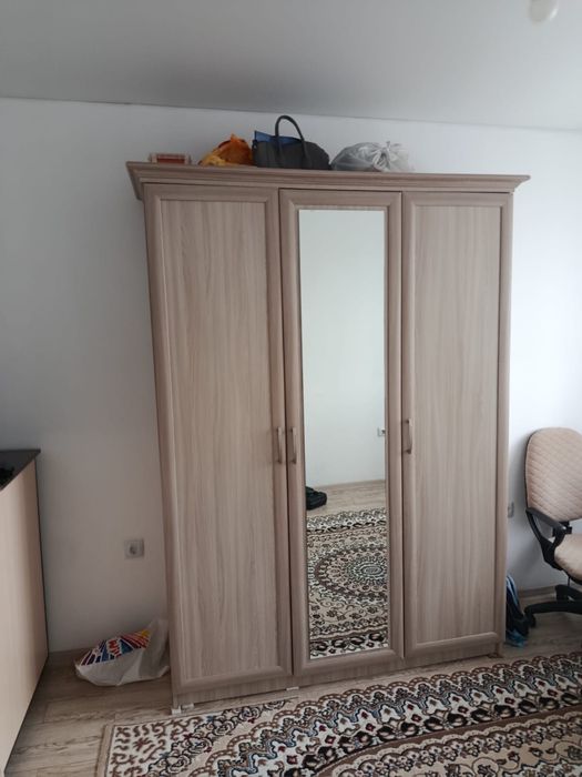 Продам Шкаф Срочно