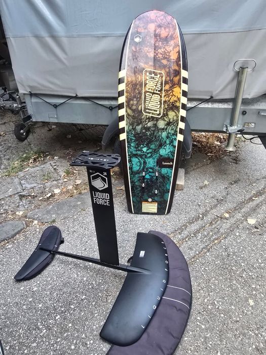 Foil на liquid force