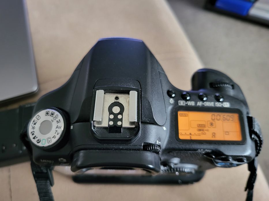 Canon 50d с грип, перфектен