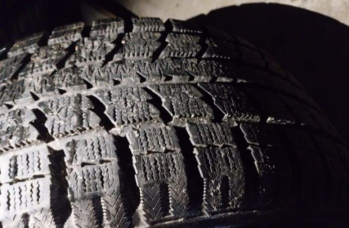 4 шины Toyo оригинал 285 45 R19