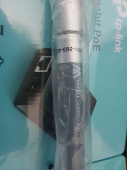 SenseCap M1 нов запечатан + сплитер + инжектор