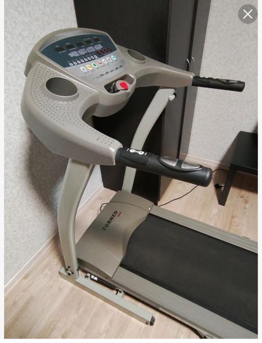 Продам беговую дорожку