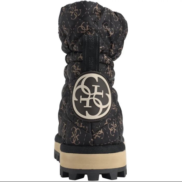 Боти Guess, нови без кутия