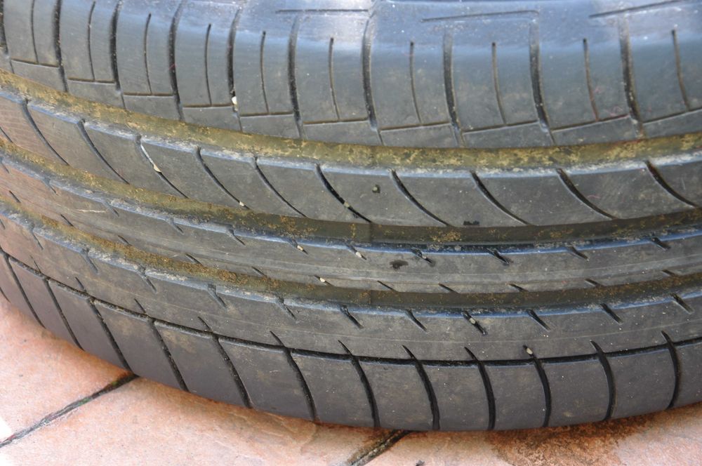 4 anvelope cauciucuri vara  Dunlop 255/50 R20 aproape noi