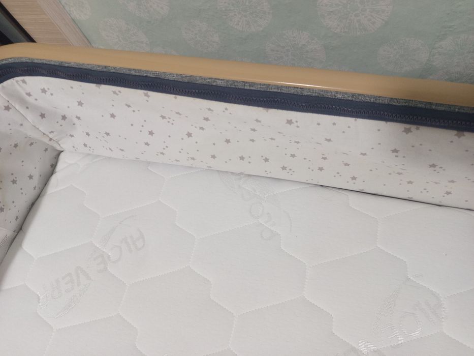 Кроватка детская